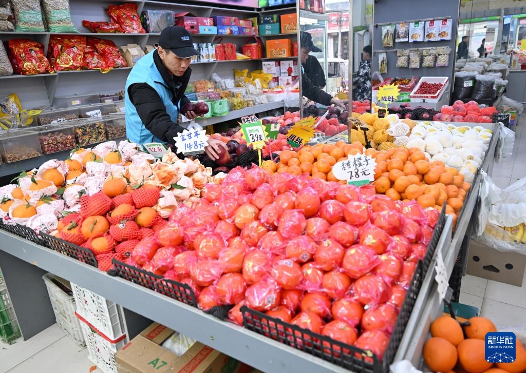 新春走基层丨乡村“跑腿员” 把过年的“牵挂”送回家 新春走基层丨乡村“跑腿员” 把过年的“牵挂”送回家