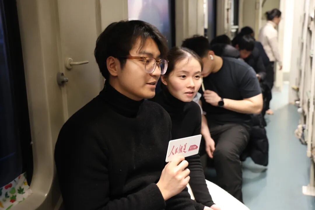 加挂4节车厢！这趟列车为何如此火爆？