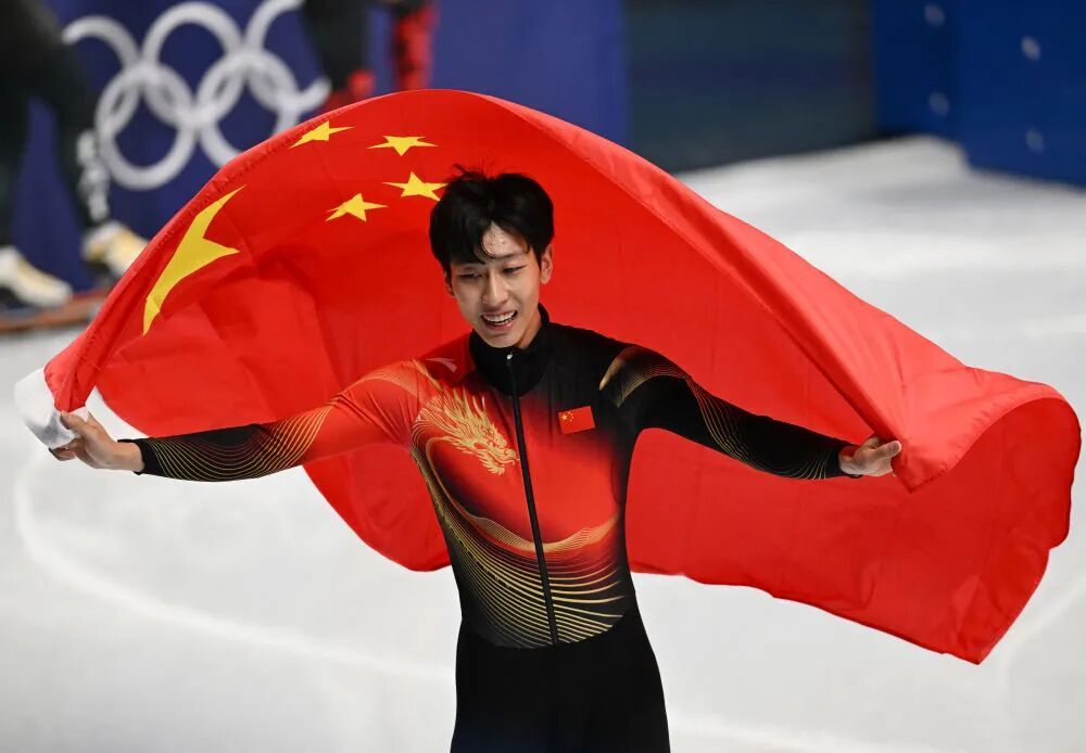 一觉醒来，孙龙银牌！