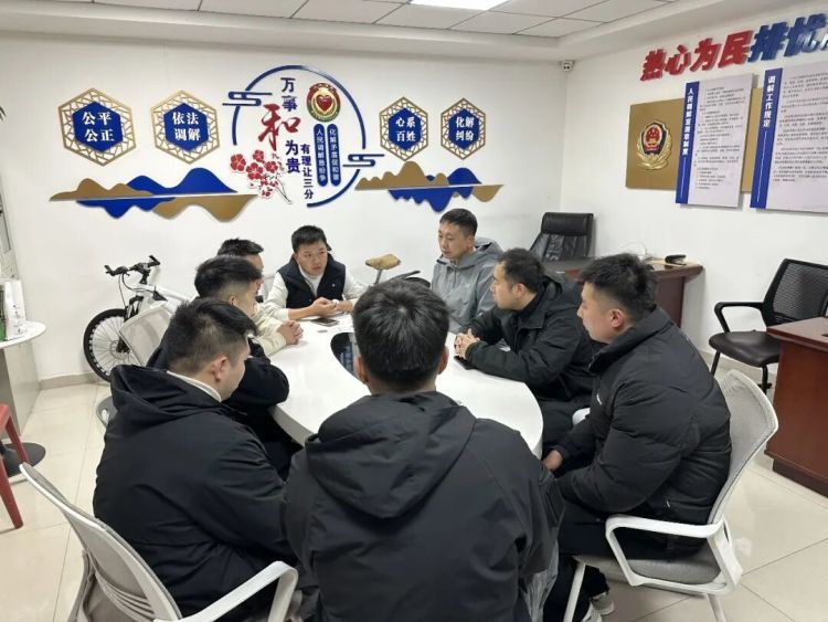 年薪超50万！3名大厂员工还想“多赚钱改善生活”，竟兼职犯罪……