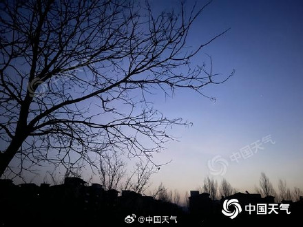 北京今天晴朗伴大风 北京春节假期首日气温下降 仍需防风