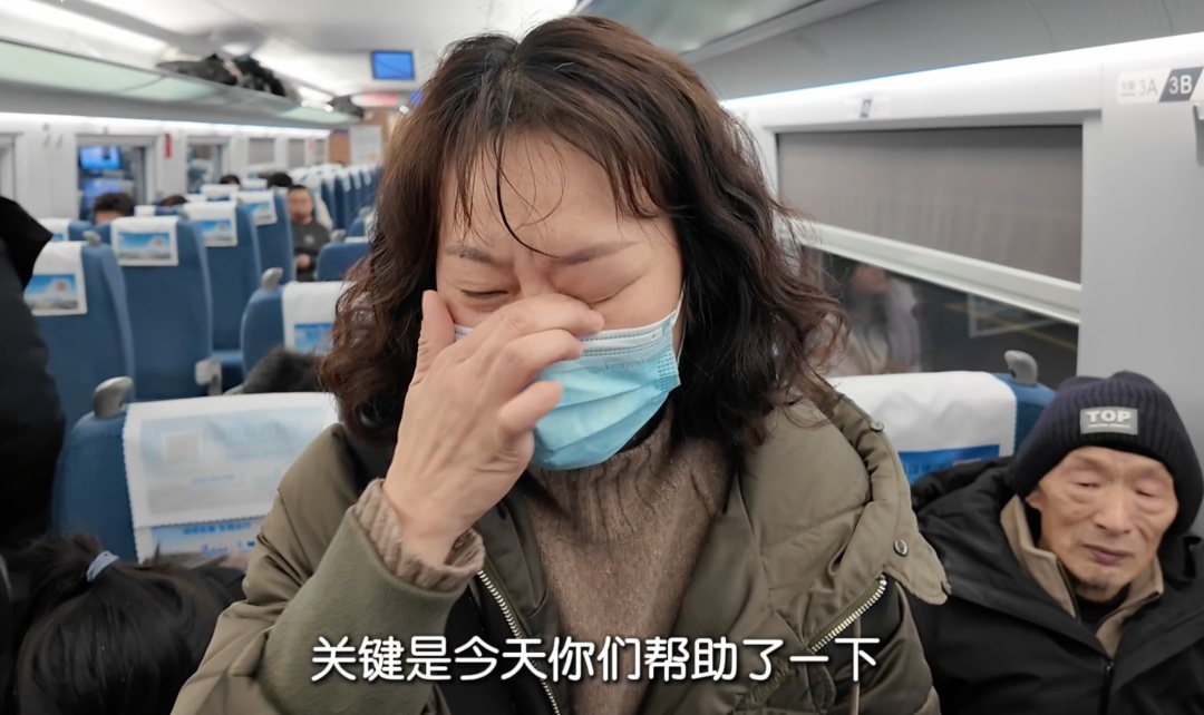 中国人写给春节的情书，落款是：马上回家！