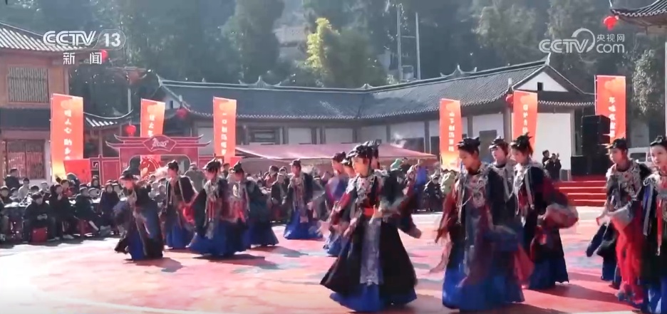 品土菜、看民俗、体验乡土年味 年夜饭新吃法点燃新春消费新热点 品土菜、看民俗、体验乡土年味 年夜饭新吃法点燃新春消费新热点