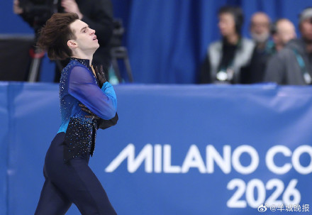 萨多洛夫花滑男单金牌