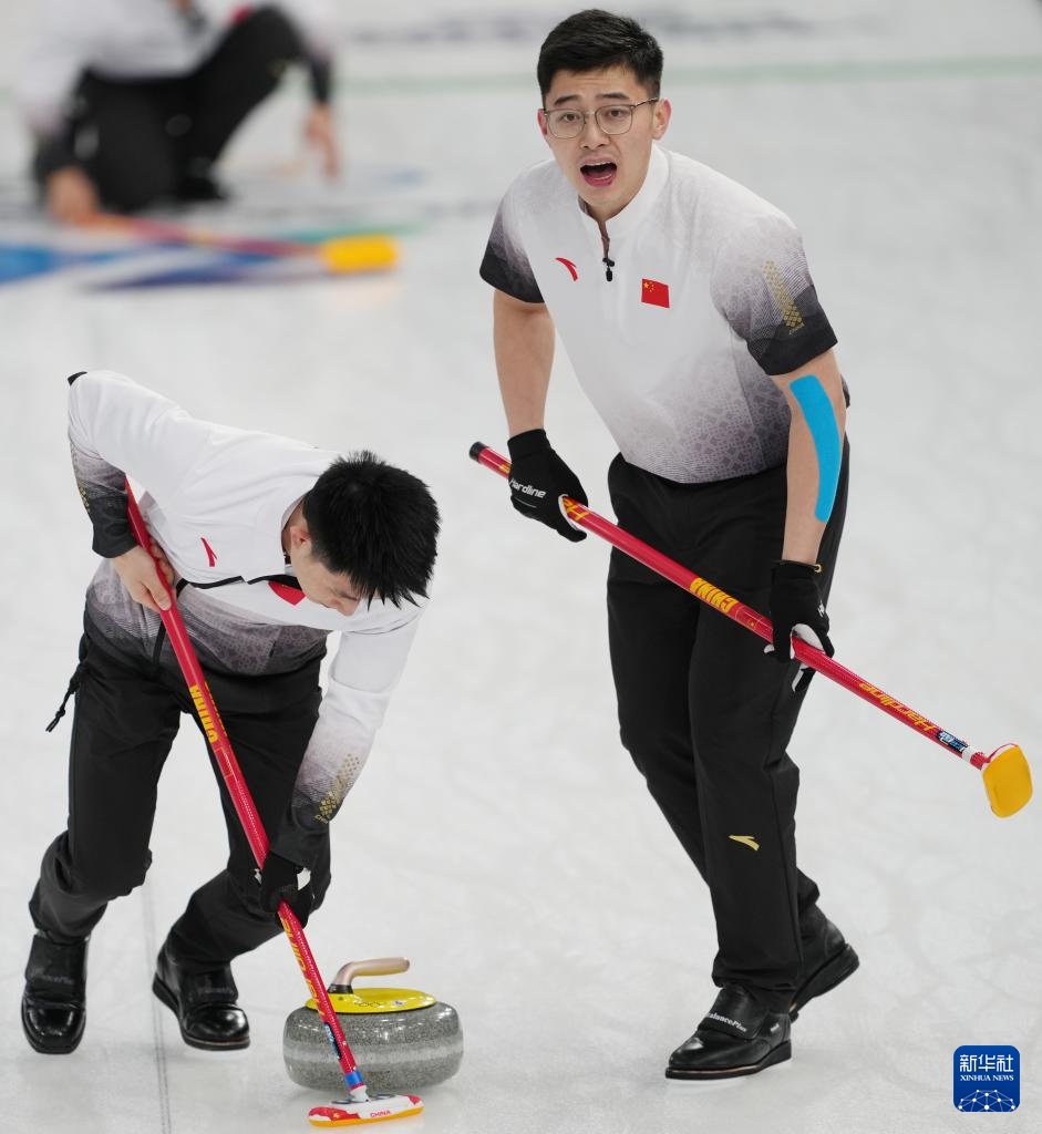 冬奥会冰壶——男子循环赛:中国队不敌瑞士队 冬奥会冰壶——男子循环赛:中国队不敌瑞士队