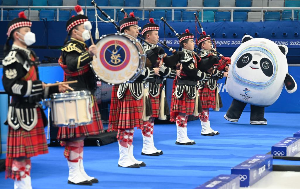 国际奥委会主席捧在手心的这只“熊猫” 依旧是顶流! 国际奥委会主席捧在手心的这只“熊猫” 依旧是顶流!