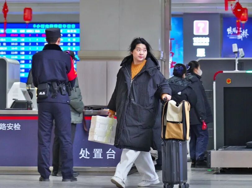 安检仪扫出满屏的“小红心”，到底是啥？