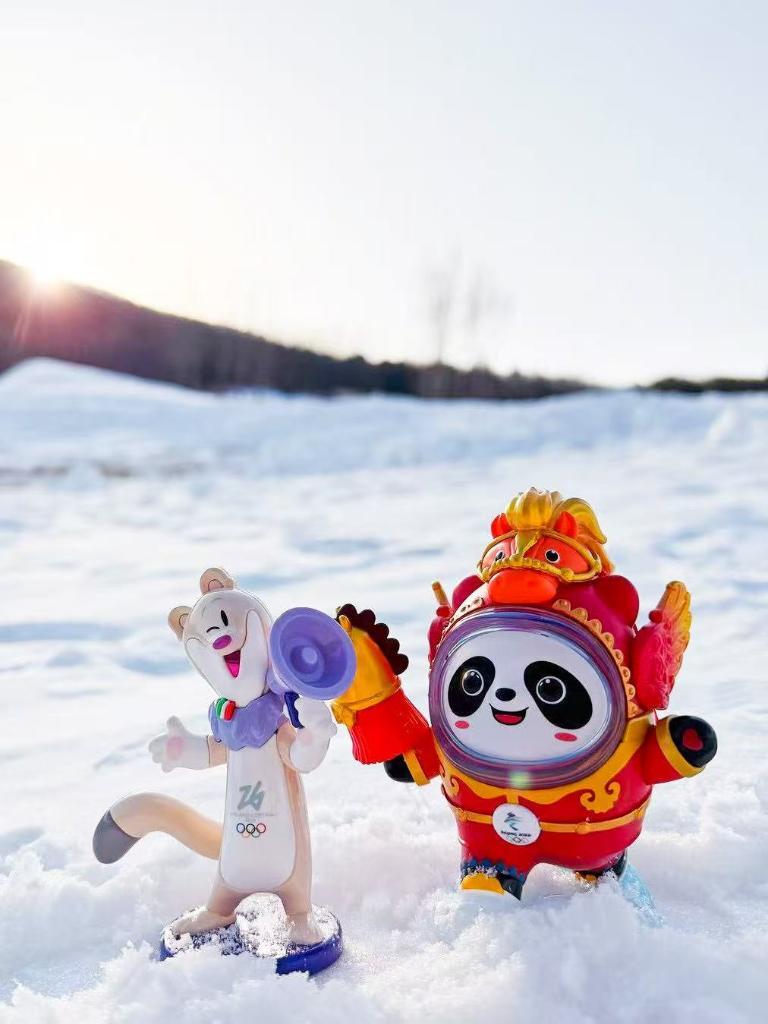 国际奥委会主席捧在手心的这只“熊猫” 依旧是顶流! 国际奥委会主席捧在手心的这只“熊猫” 依旧是顶流!