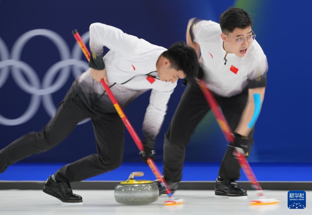 冬奥会冰壶——男子循环赛:中国队不敌瑞士队 冬奥会冰壶——男子循环赛:中国队不敌瑞士队