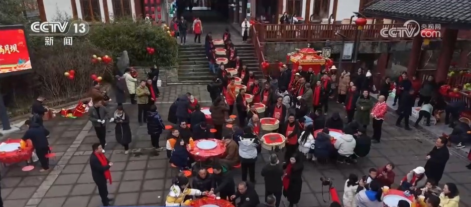 品土菜、看民俗、体验乡土年味 年夜饭新吃法点燃新春消费新热点 品土菜、看民俗、体验乡土年味 年夜饭新吃法点燃新春消费新热点