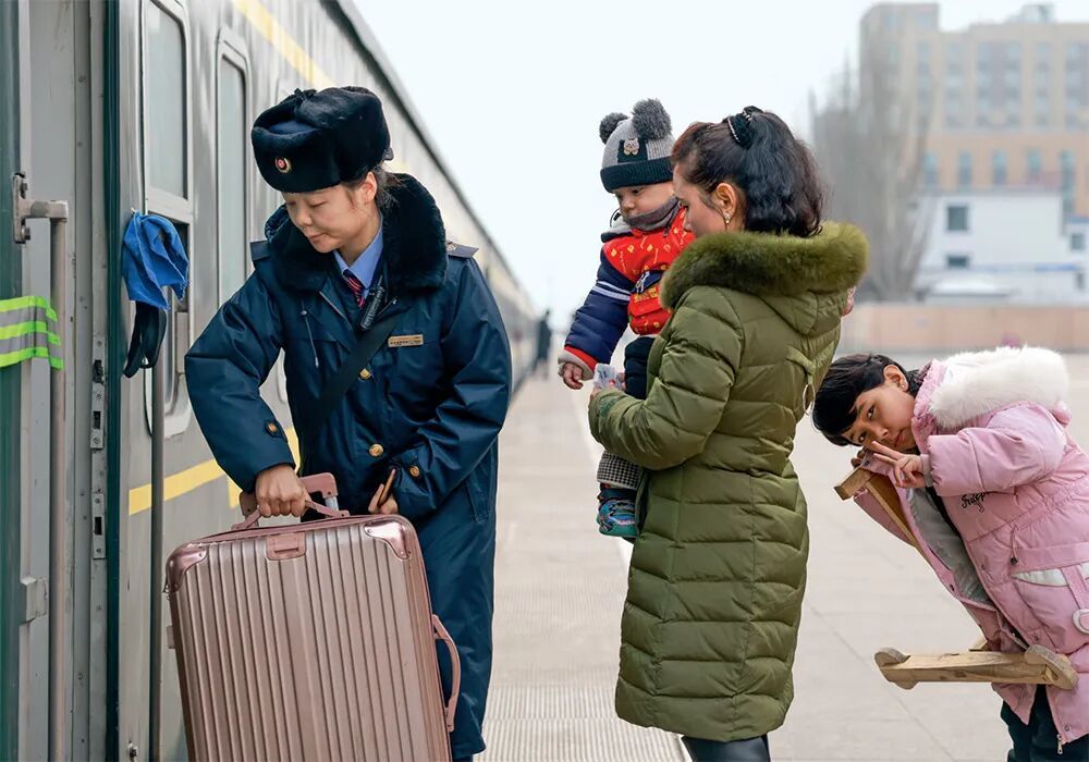 慢火车上的民生刻度