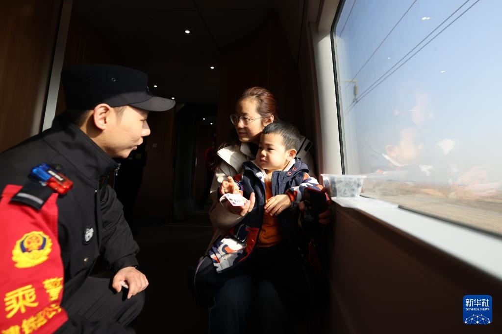 新春走基层丨护送万千乡愁 奔赴团圆之路