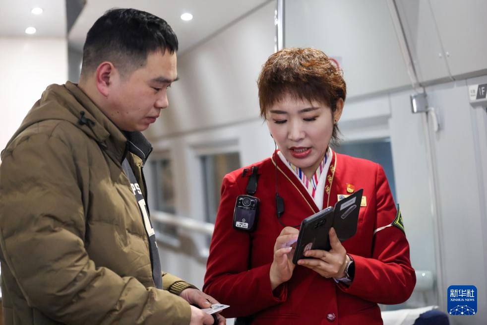 新春走基层丨护送万千乡愁 奔赴团圆之路