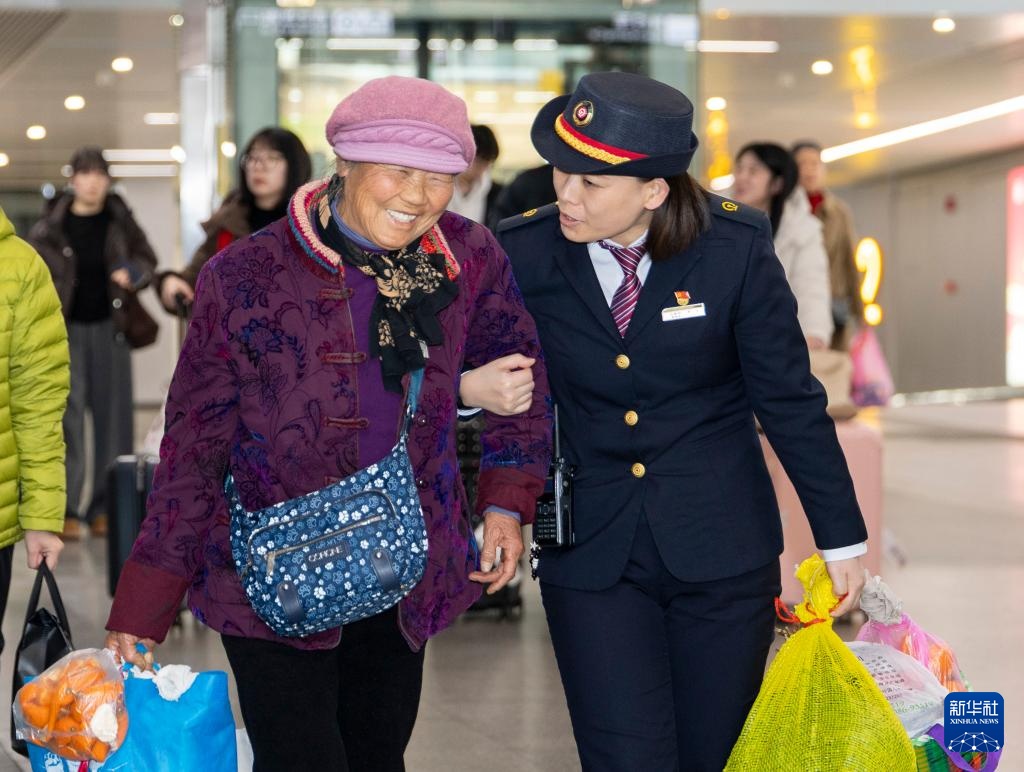 团圆，不只有一种方向