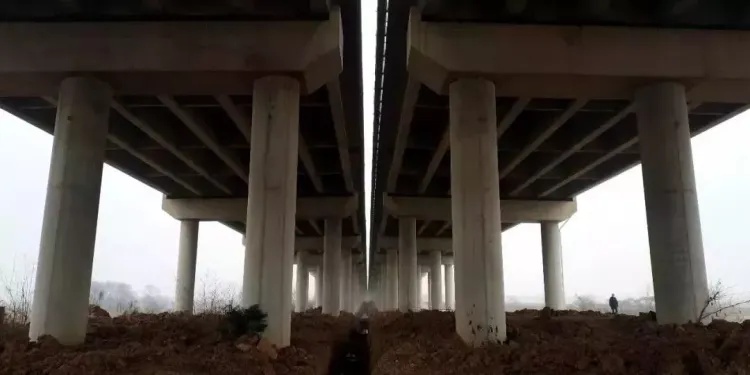 高速“安全地带”你找对了吗？春节自驾必看