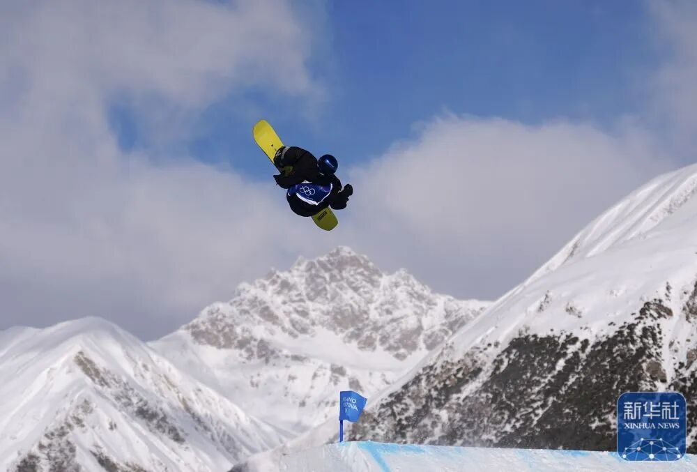 苏翊鸣晋级单板滑雪男子坡面障碍技巧决赛,将在18日的决赛中全力争金 苏翊鸣晋级单板滑雪男子坡面障碍技巧决赛,将在18日的决赛中全力争金