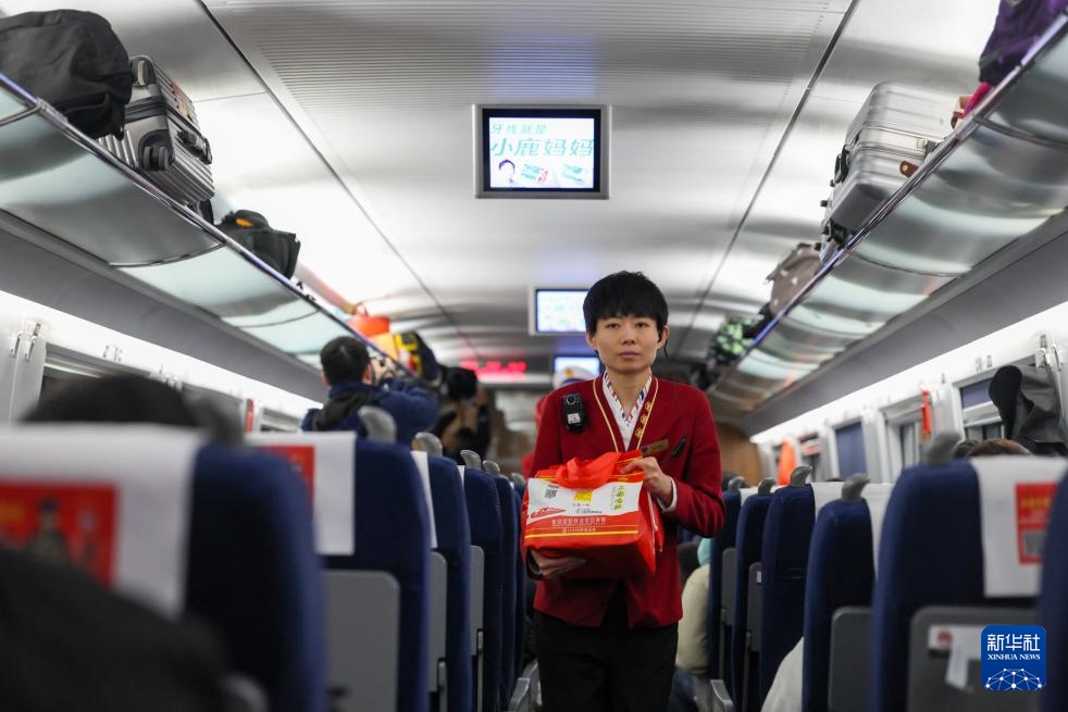 新春走基层丨护送万千乡愁 奔赴团圆之路