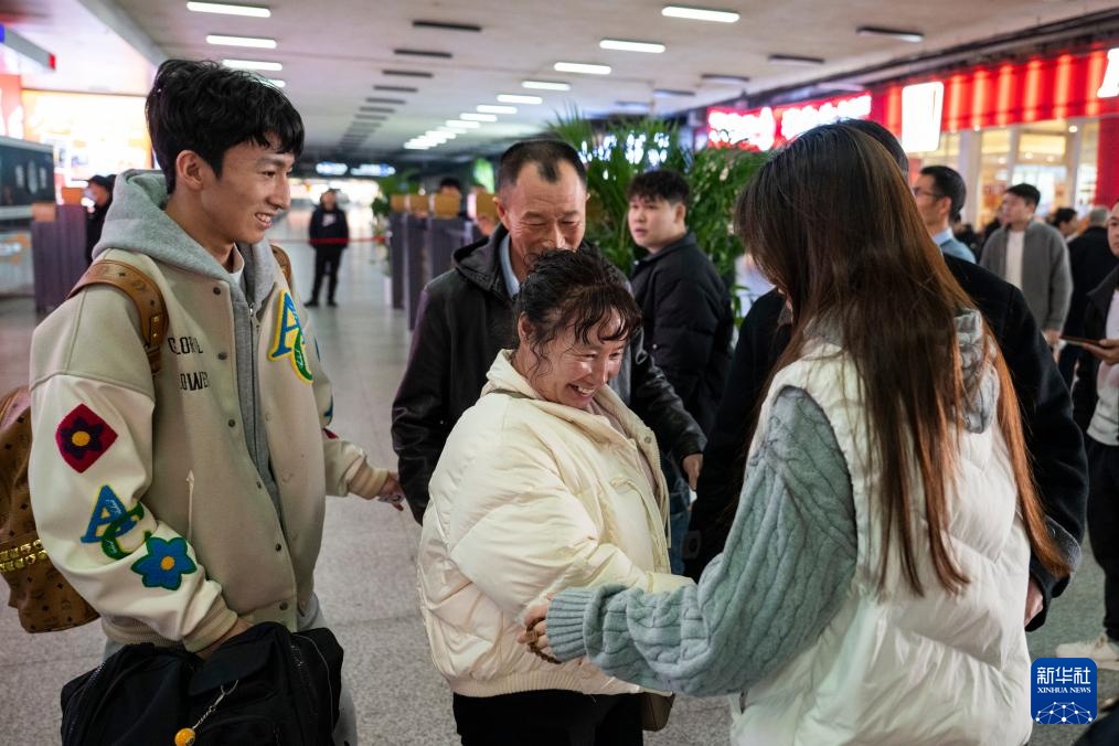 团圆，不只有一种方向