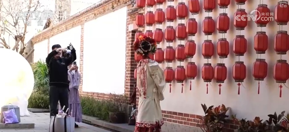 “更”新“焕”新活化千年历史肌理 美景生“金”释放消费新潮活力