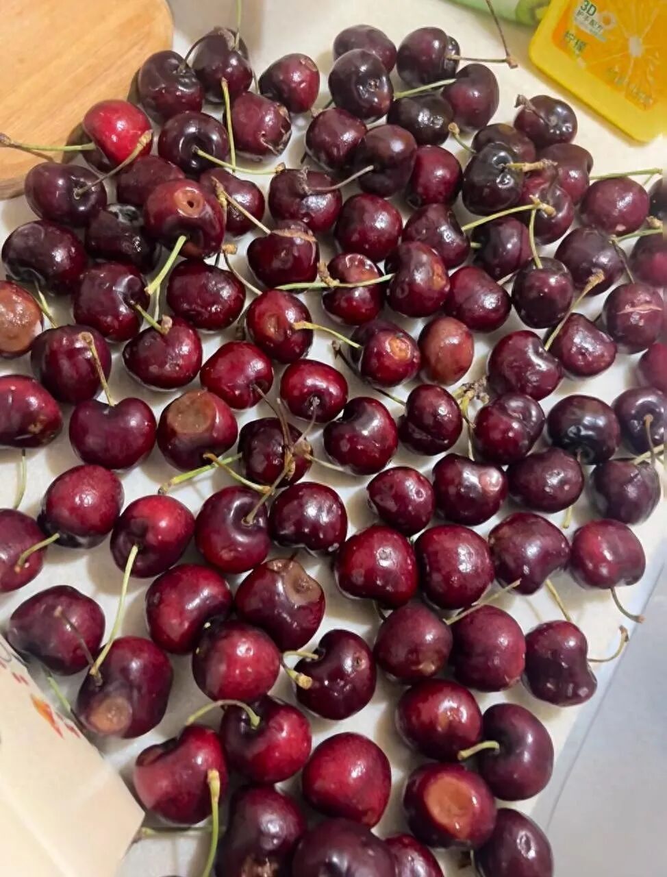 全退了!男子在山姆团购12箱车厘子,结果收到“陈年僵尸果” 全退了!男子在山姆团购12箱车厘子,结果收到“陈年僵尸果”