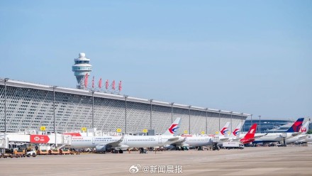 上海机场迎来春运出行高峰，浦东机场单日航班量创历史新高