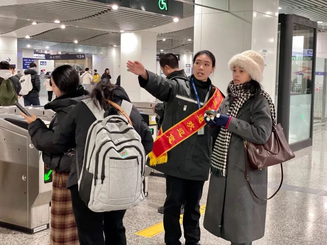 春节假期重庆7条轨道线延时运营 春节假期重庆7条轨道线延时运营