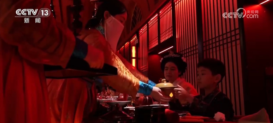 “长”在风景里的阅读空间服务文化新春 给阅读注入新内涵让文化触手可及