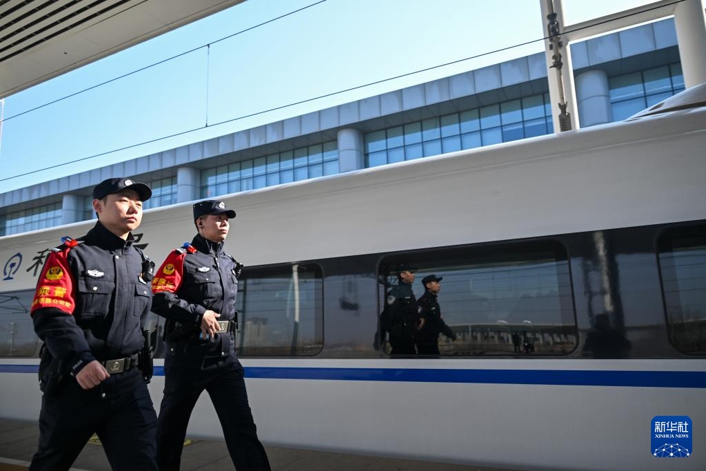 新春走基层丨护送万千乡愁 奔赴团圆之路