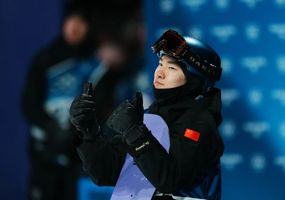 苏翊鸣晋级单板滑雪男子坡面障碍技巧决赛,将在18日的决赛中全力争金 苏翊鸣晋级单板滑雪男子坡面障碍技巧决赛,将在18日的决赛中全力争金