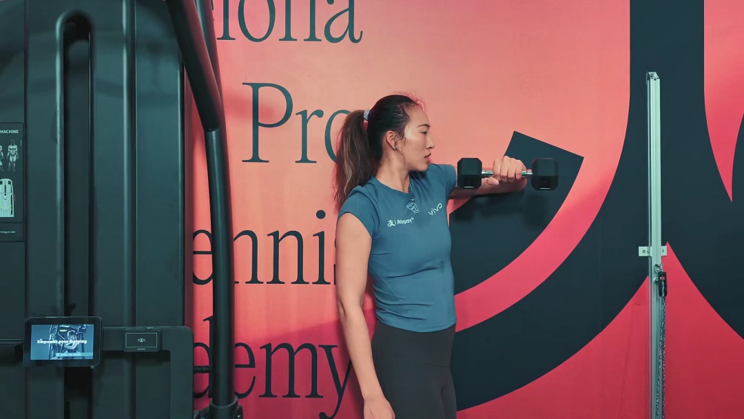 郑钦文因病退出WTA1000迪拜站，此前多哈站复出止步16强