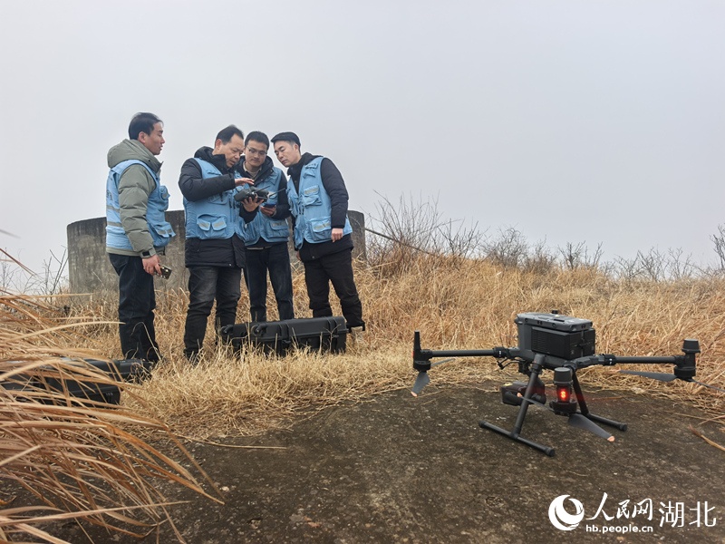 他们，和每一立方米“较劲”！