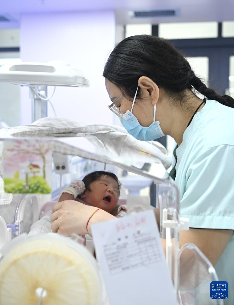 “代理妈妈”的别样除夕 “代理妈妈”的别样除夕