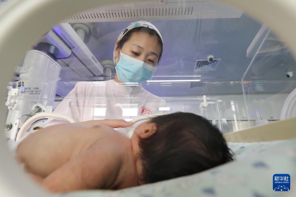 大年初一我在岗