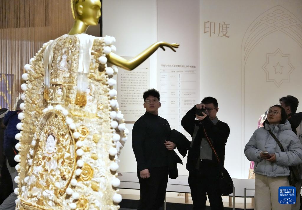 文化贺岁启新程 成博特展迎客忙 文化贺岁启新程 成博特展迎客忙