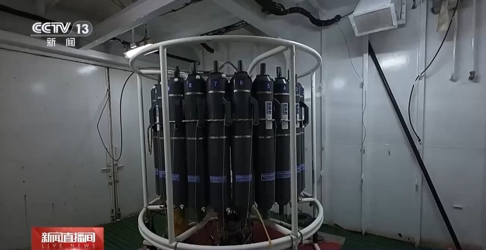 在南极许下心愿 “雪龙”号上科考队员有什么新年愿望? 在南极许下心愿 “雪龙”号上科考队员有什么新年愿望?