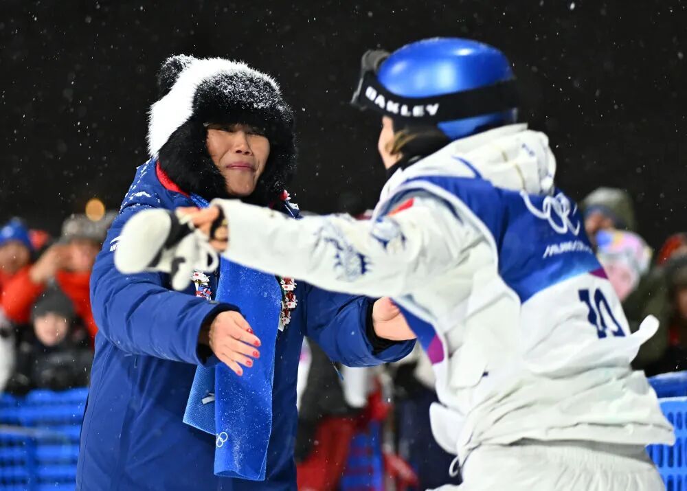 祝贺！谷爱凌大跳台摘银