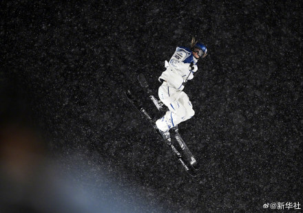 祝贺!谷爱凌大跳台银牌 祝贺!谷爱凌大跳台银牌