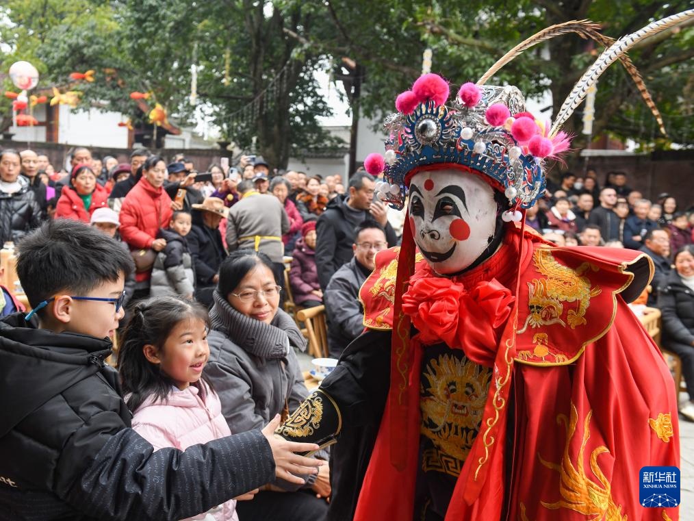 欢腾中国年丨秀秀咱这里的春节民俗