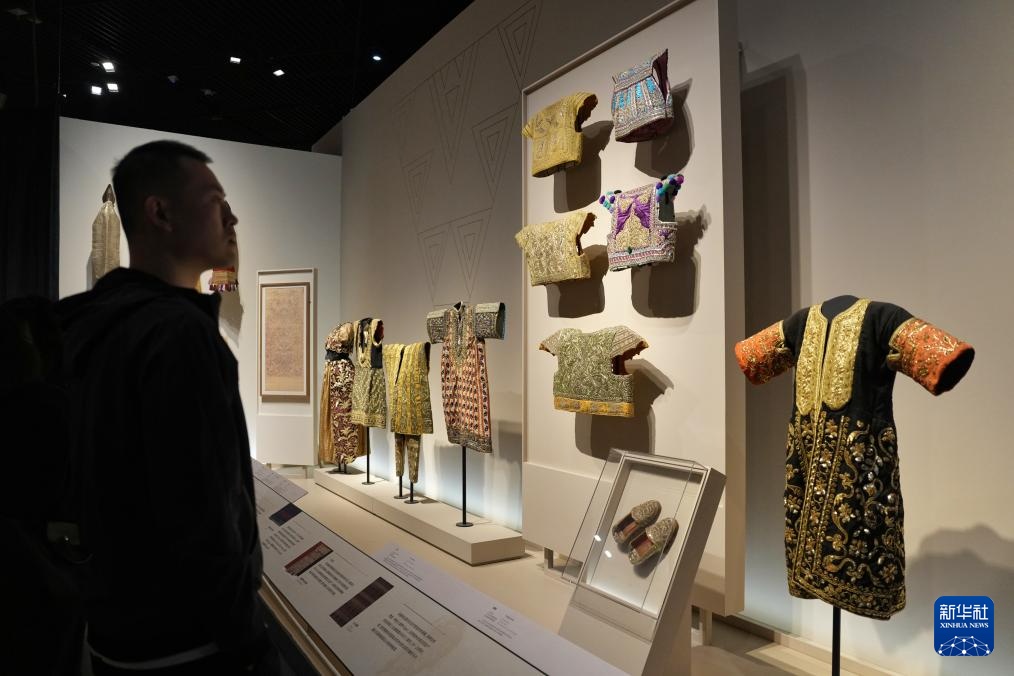 文化贺岁启新程 成博特展迎客忙 文化贺岁启新程 成博特展迎客忙