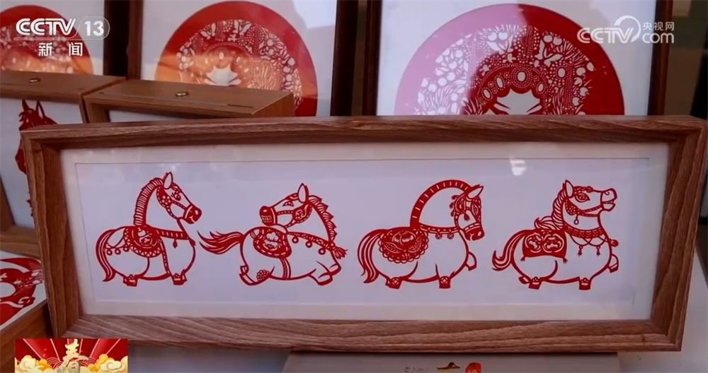 特色体验庆佳节既饱“口福”又饱“眼福” 欢乐热闹中喜气洋洋过大年 特色体验庆佳节既饱“口福”又饱“眼福” 欢乐热闹中喜气洋洋过大年