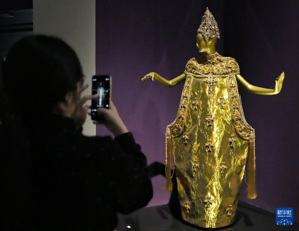 文化贺岁启新程 成博特展迎客忙 文化贺岁启新程 成博特展迎客忙