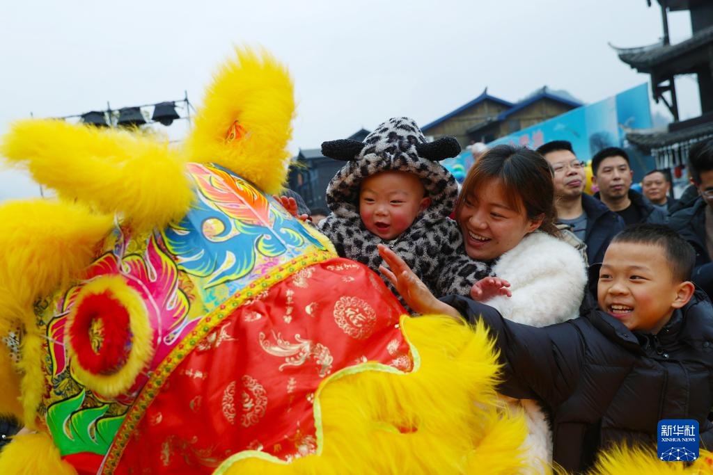 欢腾中国年丨秀秀咱这里的春节民俗