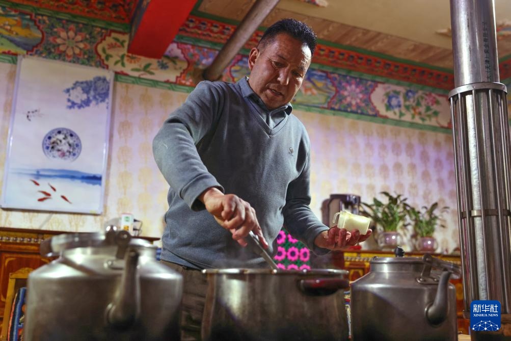 除夕逢“古突” 雪域高原话团圆