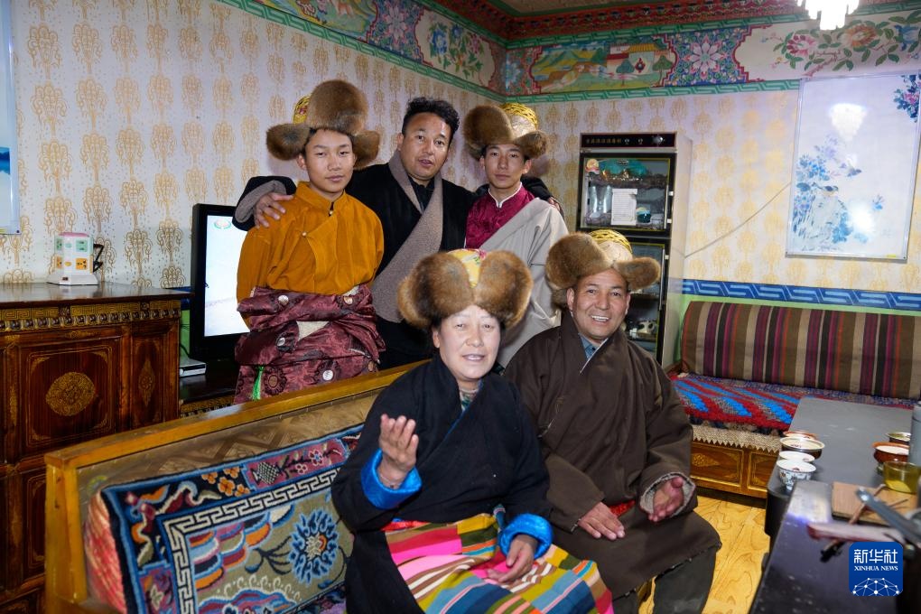 除夕逢“古突” 雪域高原话团圆