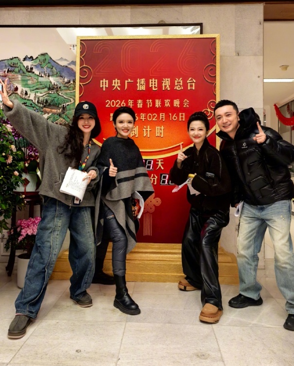 尼格买提春晚后发长文，“终于集齐十二生肖”