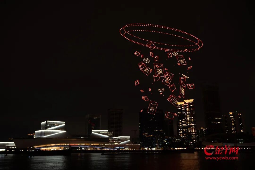 800米璀璨！广州白鹅潭15万发烟花点亮马年夜空