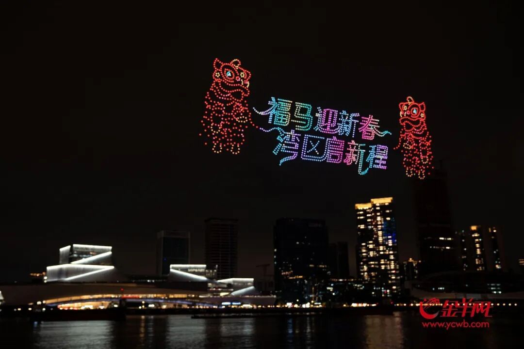 800米璀璨！广州白鹅潭15万发烟花点亮马年夜空