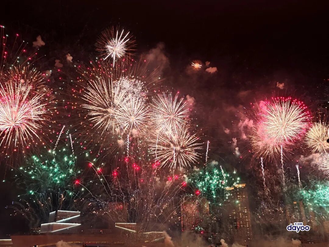 登上热搜！广州，太燃了！