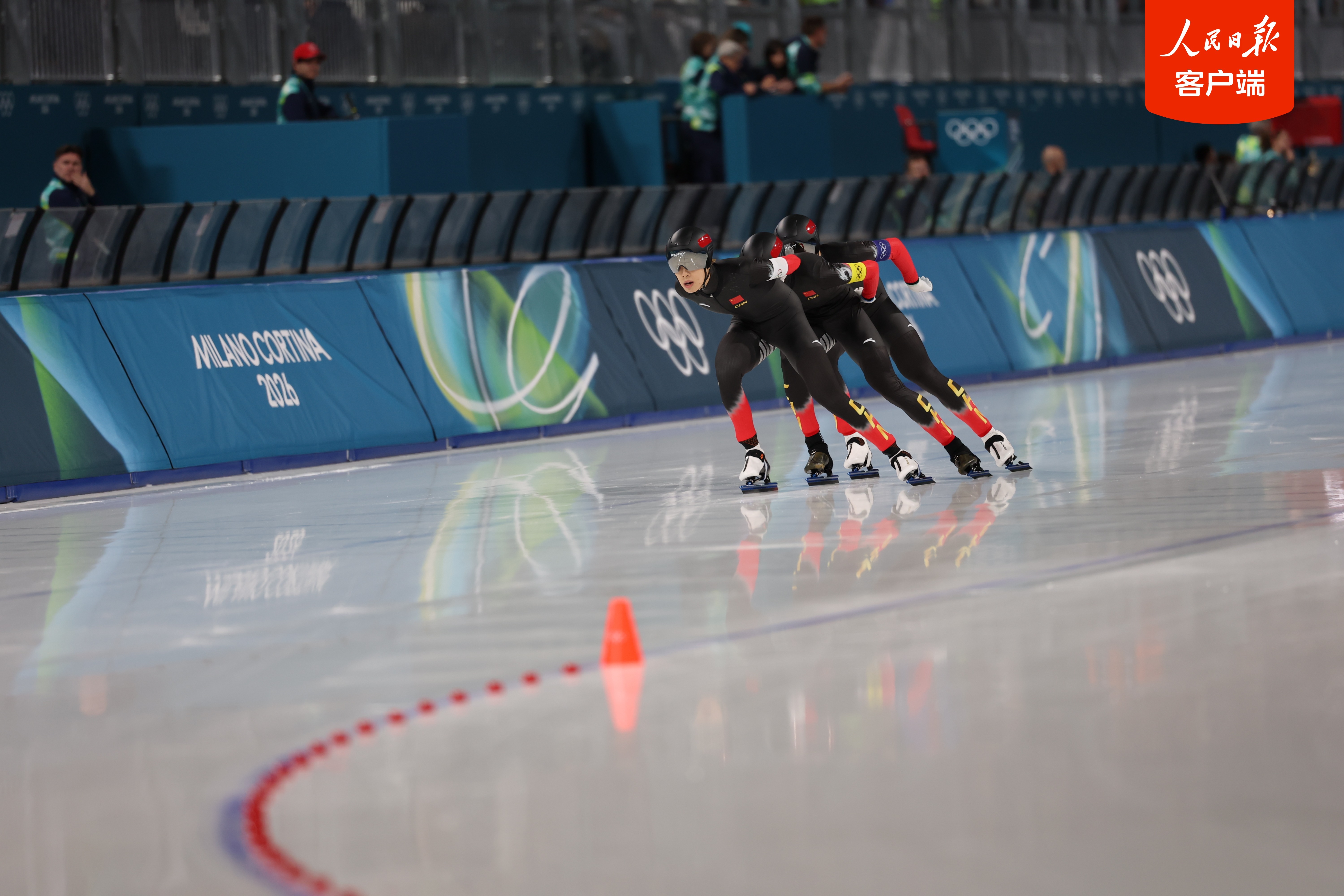 创造历史!米兰冬奥会速度滑冰男子团体追逐中国队夺得铜牌 创造历史!米兰冬奥会速度滑冰男子团体追逐中国队夺得铜牌
