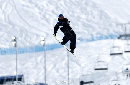 转发祝贺！苏翊鸣米兰冬奥会夺得金牌